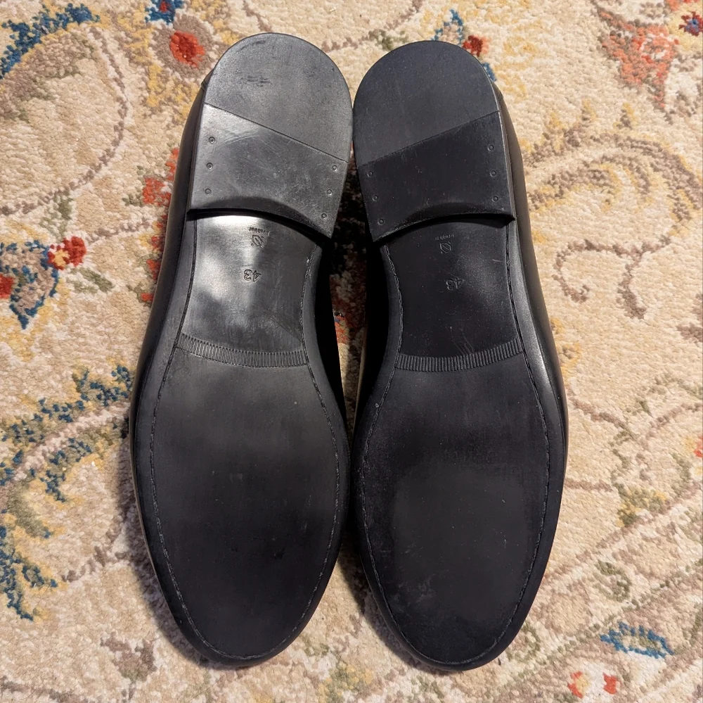 Vella Pais barely used